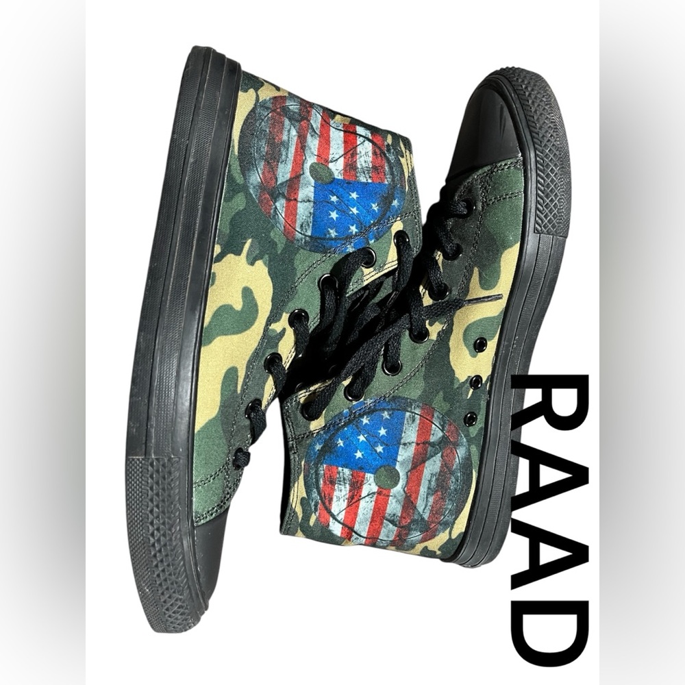 Raad Shop Workout Gym Shoe Size Men’s  10.5 /Women’s 12 
High Top Canvas